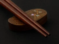 Essstäbchen Set mit Ablage Tonbo, Granadillo Essstäbchen Set Mit Ablage Tonbo, Granadillo -Einrichtungsgeschäft essstaebchen set mit ablage tonbo granadillo6