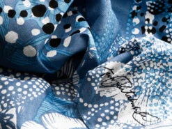 Furoshiki Kukka, Blau, 90 X 90 Cm 6 Furoshiki Kukka, Blau, 90 X 90 Cm -Einrichtungsgeschäft furoshiki kukka blau 90 x 90 cm 1