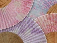 Handfächer Sakura Fubuki, Kirschblüte blau Handfächer Sakura Fubuki, Kirschblüte Blau -Einrichtungsgeschäft handfaecher sakura fubuki kirschbluete blau8