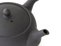 Japanische Teekanne Anzu Kurokusube, Banko Yaki, 320 ml, Teesieb aus Ton Japanische Teekanne Anzu Kurokusube, Banko Yaki, 320 Ml, Teesieb Aus Ton -Einrichtungsgeschäft japanische teekanne anzu kurokusube banko yaki 320 ml teesieb aus ton7